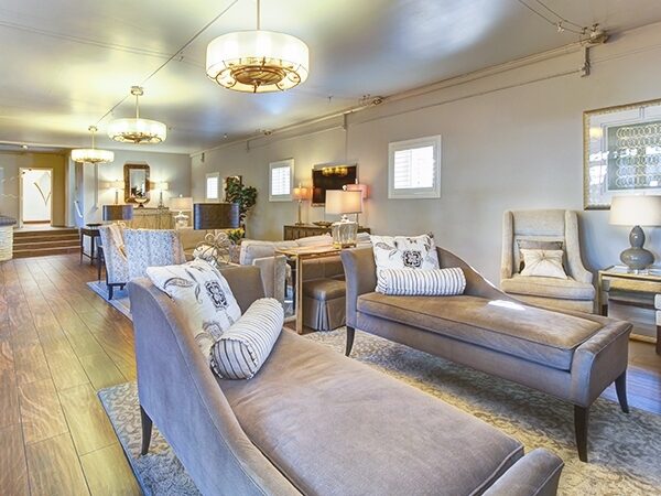 Photo Gallery Image #6