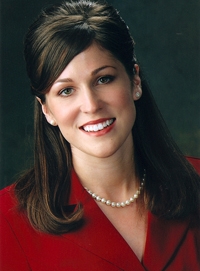 holly-luther-headshot