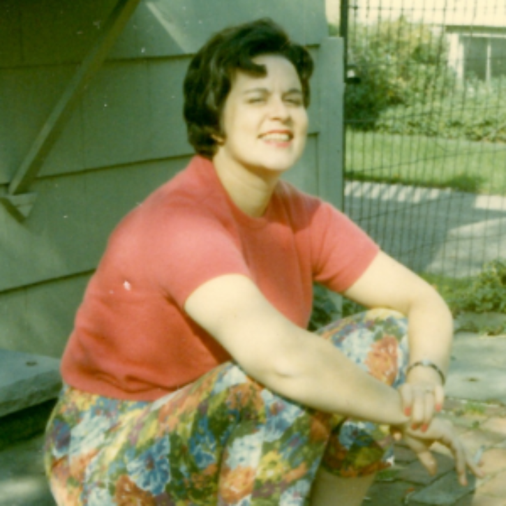 Sally Cowan Reinhold ScholarshipScholarship image